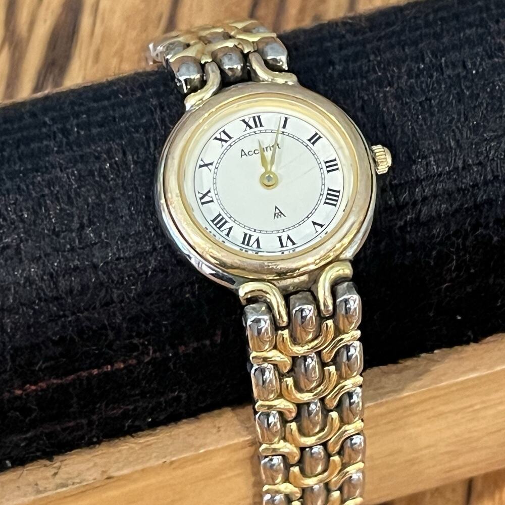 Vintage Accurist LB760 WRO Quartz Japan Movt Womens Watch 2-Tone Needs Battery